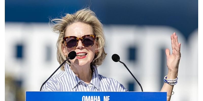 Gwen Walz headlines Omaha reproductive rights rally in 'battleground Nebraska'