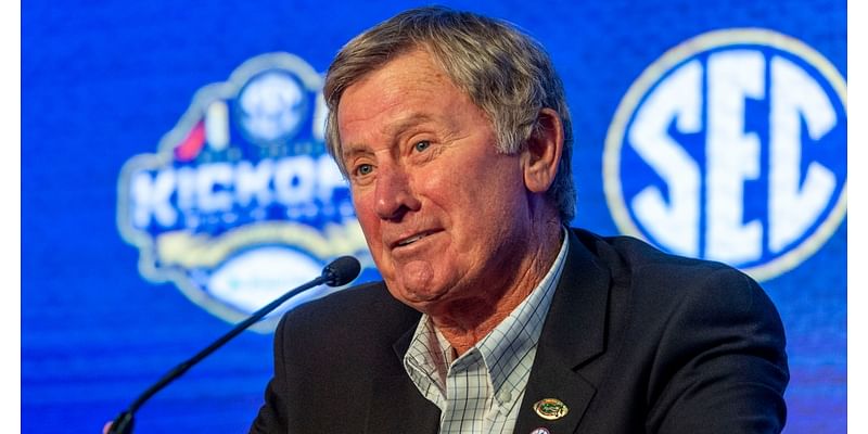 Steve Spurrier 'feels sorry' for Mississippi State with NIL budget