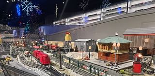 Duke Energy Holiday Trains roll into Cincinnati Museum Center for 78th year