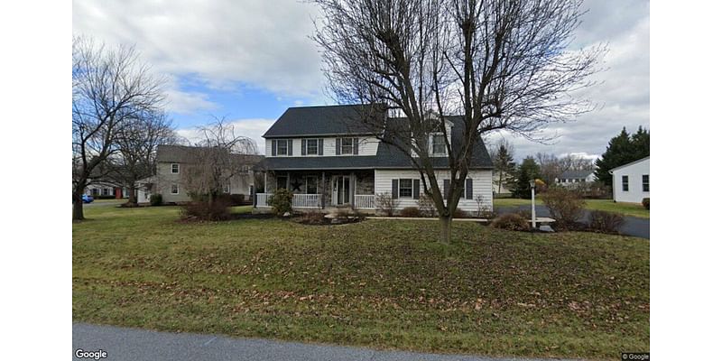 Single-family house sells in Elizabethtown for $465,000