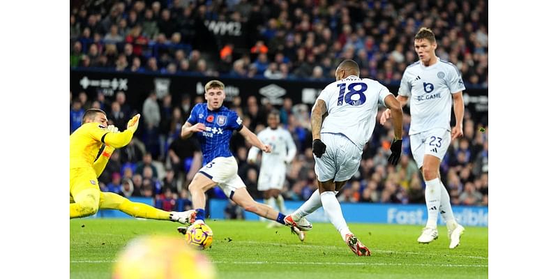 Jordan Ayew earns Leicester a late point as Ipswich squander another lead