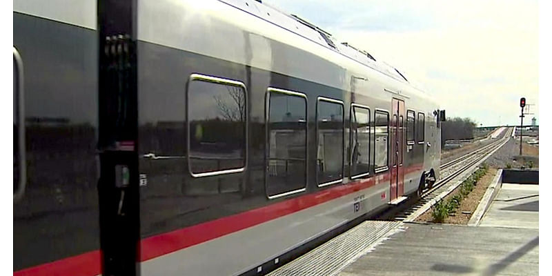 Trinity Metro TEXRail increases midday service offerings