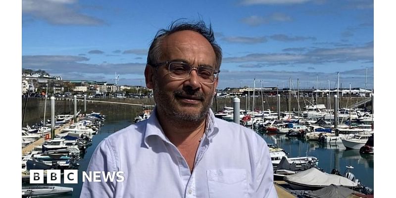 Guernsey deputy calls for second bomb survey