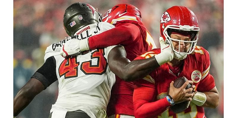 NFL Monday night: Kansas City needs overtime to stay unbeaten