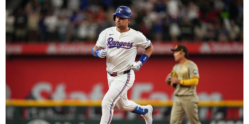 39-46 - Lowe takes off as Rangers take opener from Padres 7-0