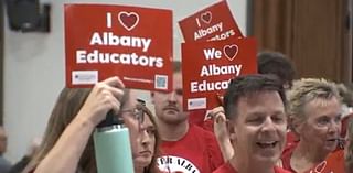 Hundreds gather for rally ahead of looming Albany teacher strike