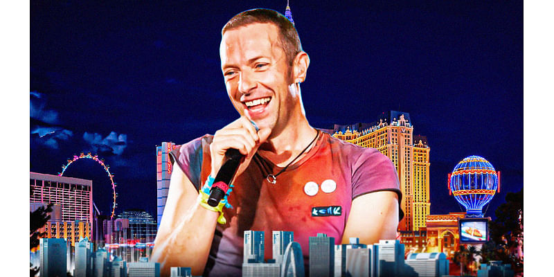 Coldplay's Chris Martin goes undercover for surprise Las Vegas performance