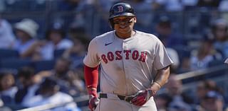 Red Sox 3B Rafael Devers (shoulder) won’t need surgery, expects to be ready for spring training