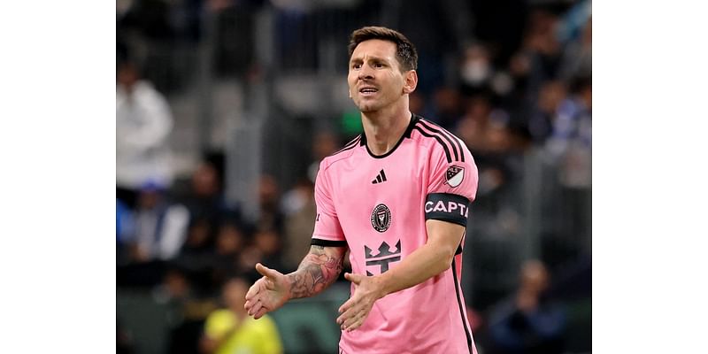 “Cry More”- Fan War Erupts As Lionel Messi Fans Attack Referee Over Controversial Decision After Inter Miami’s MLS Cup Elimination by Atlanta United