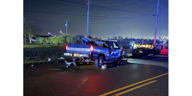 Man killed, woman critically injured in Hueytown head-on crash