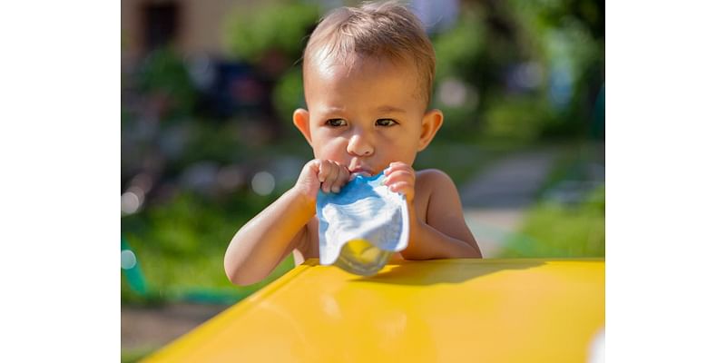 Sales of baby food pouches have increased by 900 percent. Experts think that’s a problem