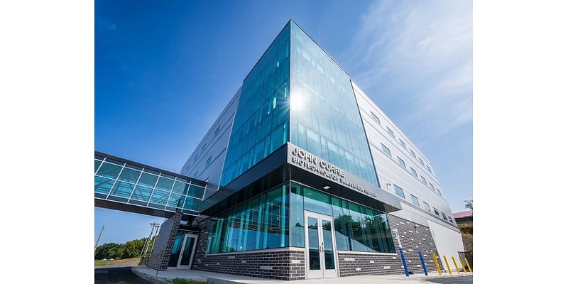 NJ's First DNA Learning Center Opens In New Biotechnology Hub At Passaic Tech