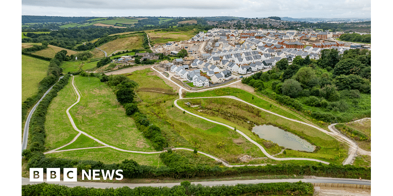 Country part at Devon new town Sherford quadruples in size