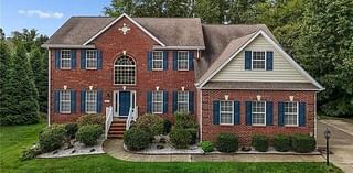 4 Bedroom Home in Oak Ridge - $657,500