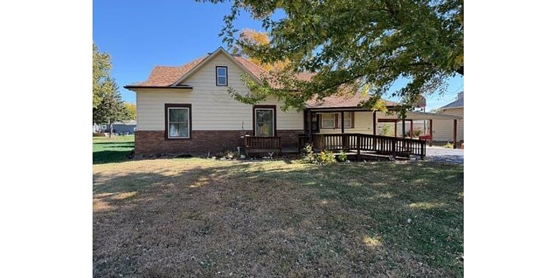 3 Bedroom Home in Giltner - $176,000