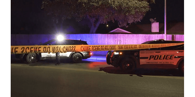 Man fatally shot after altercation with group outside apartment, detectives investigating