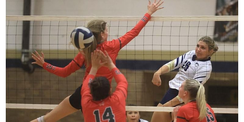 Christiansburg volleyball keeps historic season alive with state tournament berth