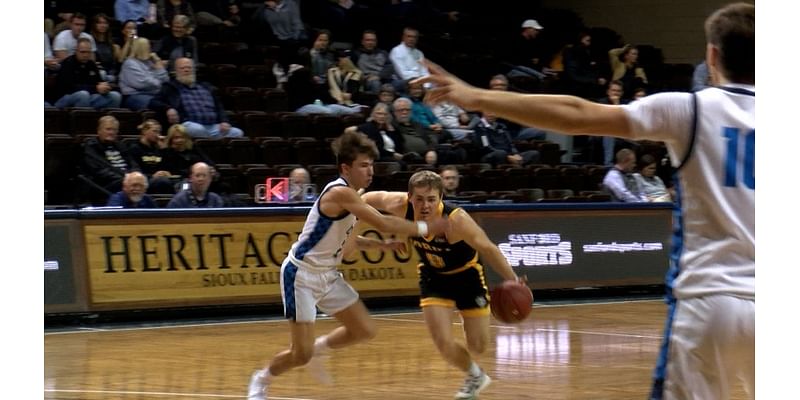 Lorenzen, Dordt roll to win over Dakota State