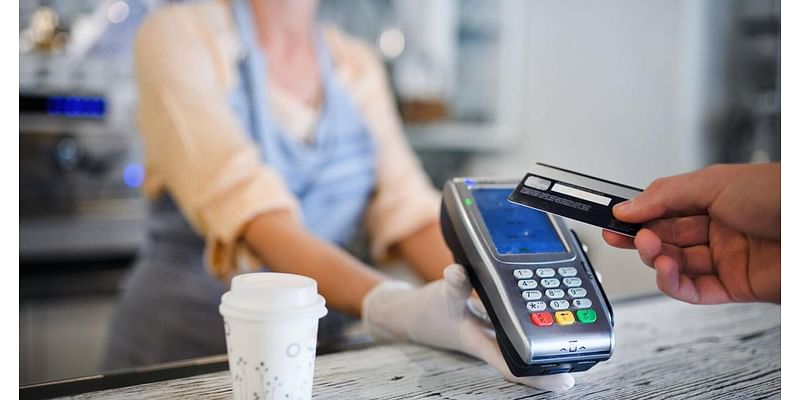 How to Go Cashless While Also Avoiding Credit Card Debt