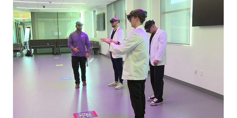 Some North Texas medical students are getting hands-on, holographic learning