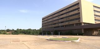 City of Wichita Falls inch closer to demolishing old Falls hotel