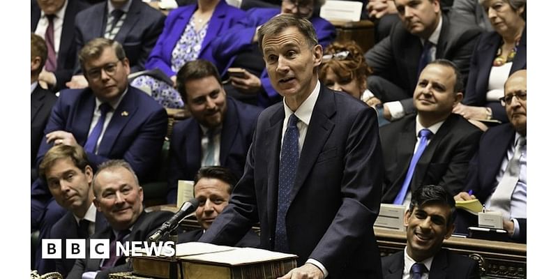 Autumn Statement: Jeremy Hunt cuts National Insurance as growth set to falter