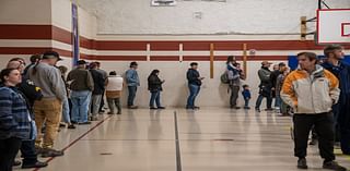 Strong turnout as Wyomingites brave long lines, frigid temps to vote