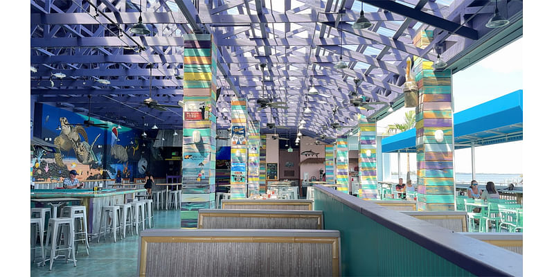 River Deck at Squid Lips Brings New Waterfront Dining Experience