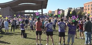 ‘Sea of Flowers’ fighting for a cure at Walk to End Alzheimer’s