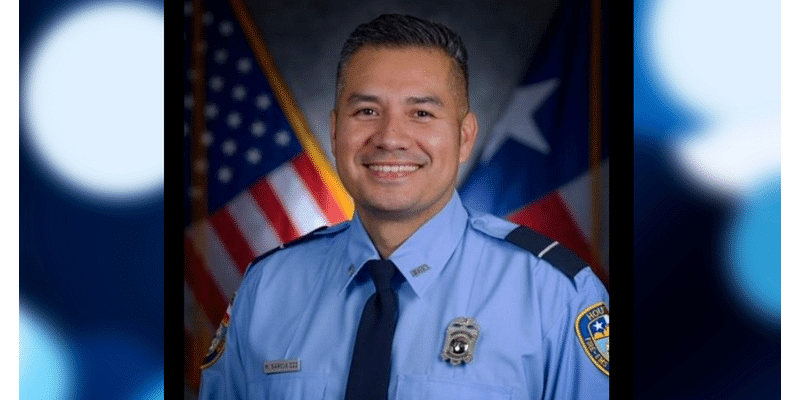 ‘A True Hero:’ Houston firefighter dies battling 3-alarm fire at an East End warehouse