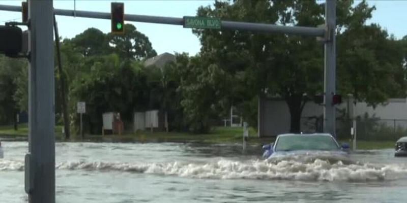 Is population growth impacting drainage in Port St. Lucie?