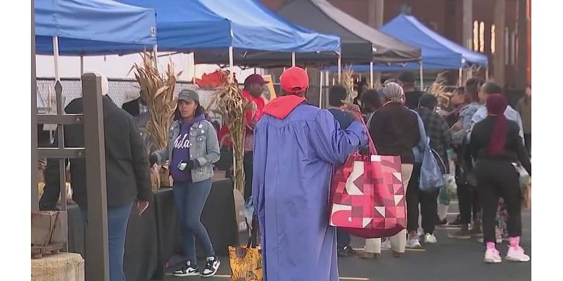 Loretto Hospital hosts first free farmers market on World Food Day