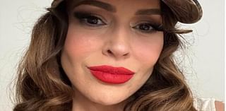 Alyssa Milano makes 2024 presidential endorsement with red lip selfie after considering run for congress