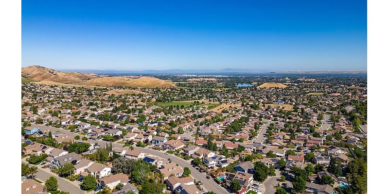 Upscale California city where housing costs are double the national average is OVERRUN with indoor drug dens