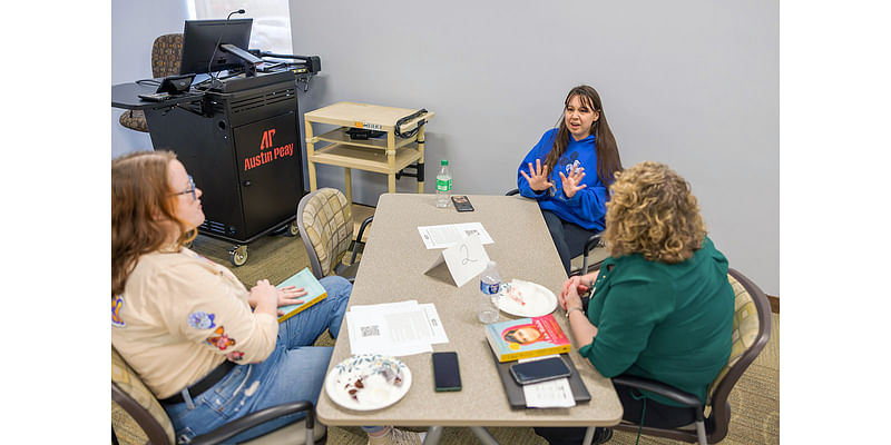 APSU's STEA Fosters Community Connections with Open Book Club Event