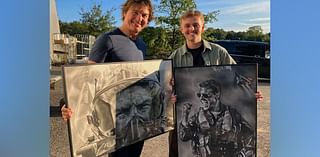 Color blind artist gives Tom Cruise charcoal portrait of the ‘Top Gun’ star