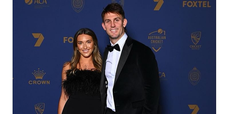 Aussie cricket star Mitch Marsh gets some incredible family news just days before he takes on India