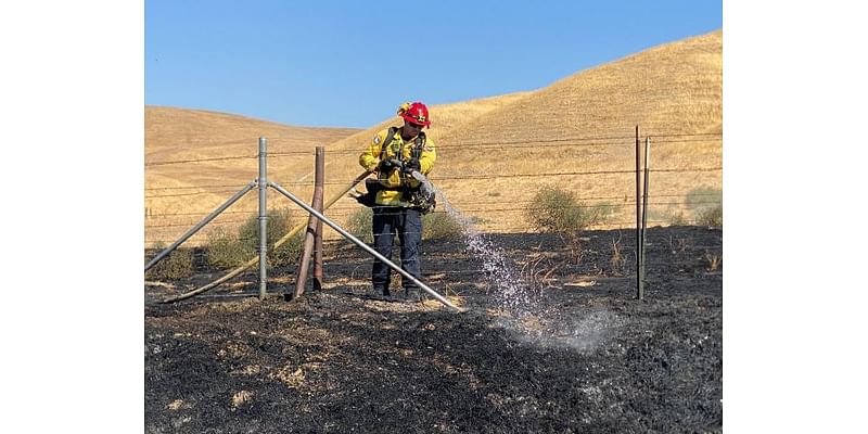 Fires in Shandon, San Miguel contained by firefighters Friday