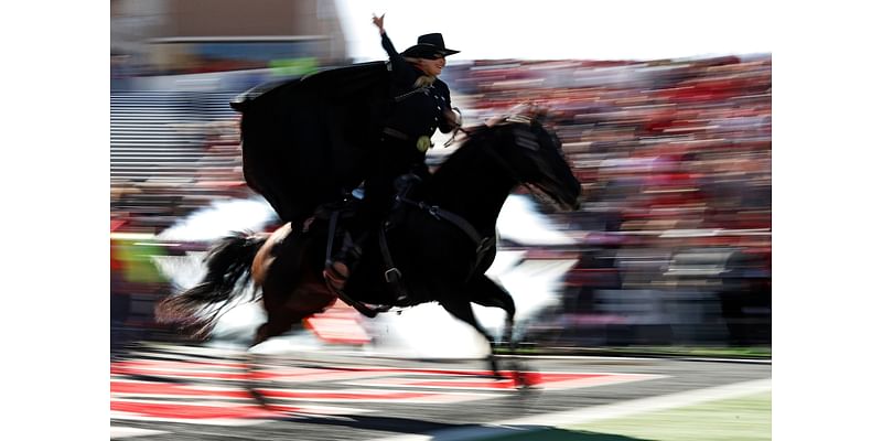 Where to watch Baylor vs Texas Tech football streaming free today; TV channel, spread, game odds