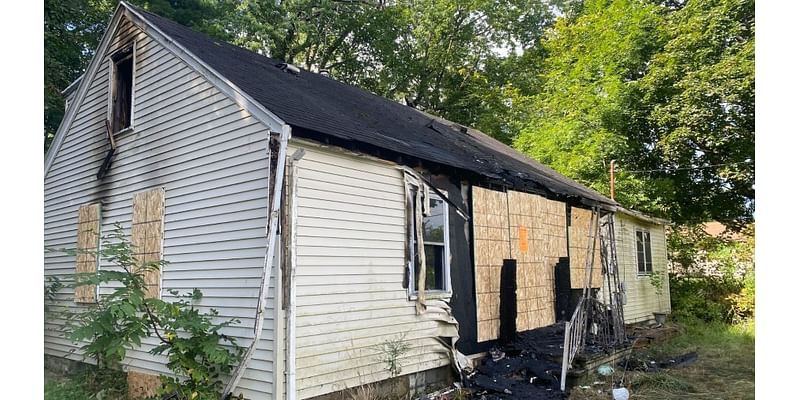 Police: Man arrested, accused of arson in 2 Kalamazoo fires