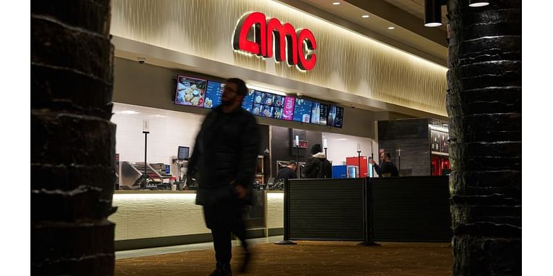 Major movie theater chains unveil a $2.2 billion makeover plan