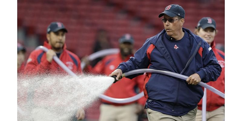 Red Sox head groundskeeper Dave Mellor to retire after Sunday’s game