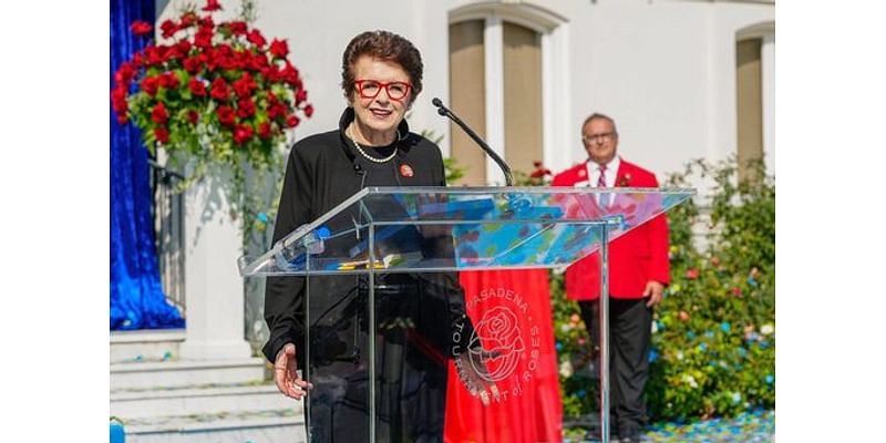 Billie Jean King and 100 athletes celebrate the 50th anniversary of her Women’s Sports Foundation