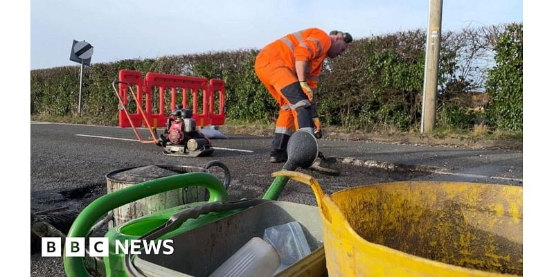 Less cash for pothole repairs in Derbyshire council warns