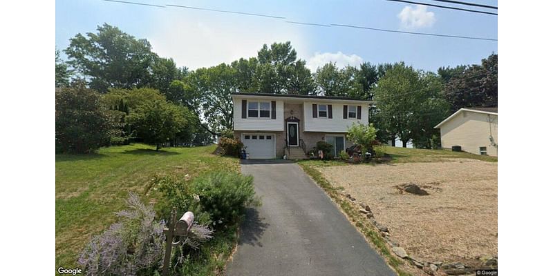 Single family residence in Lancaster sells for $335,000