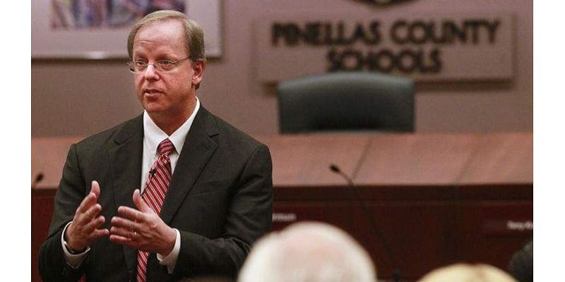 Pinellas School Board honors former superintendent with building name