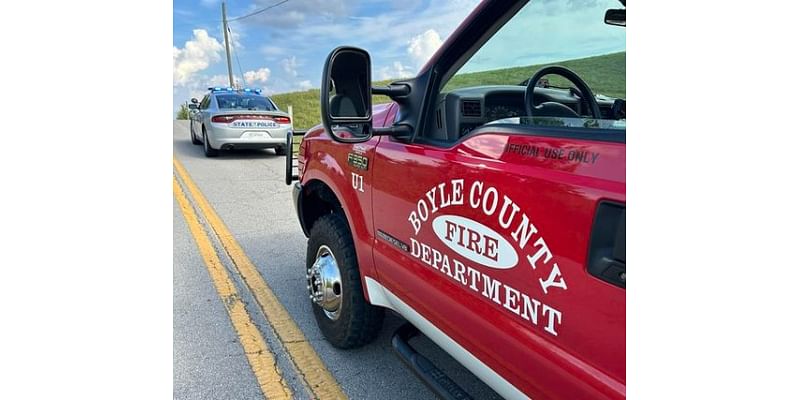 1 declared dead after vehicle was removed from pond near Stanford