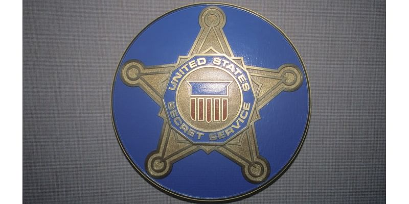 Secret Service uniformed officer accidentally shoots himself while on duty