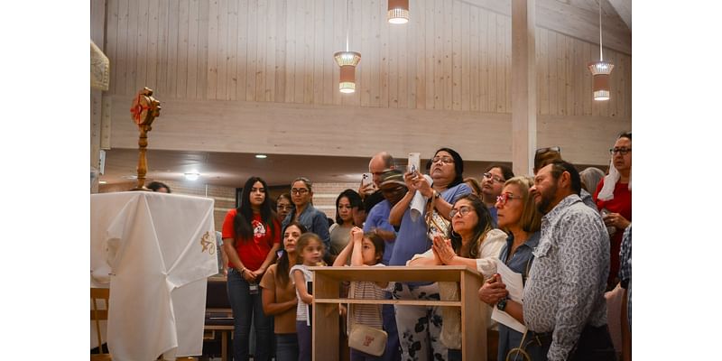 Famous relic arrives at Fort Worth-area Catholic Church, drawing hundreds to celebrate