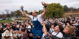 Jeremy Allen White lookalike crowned in Chicago